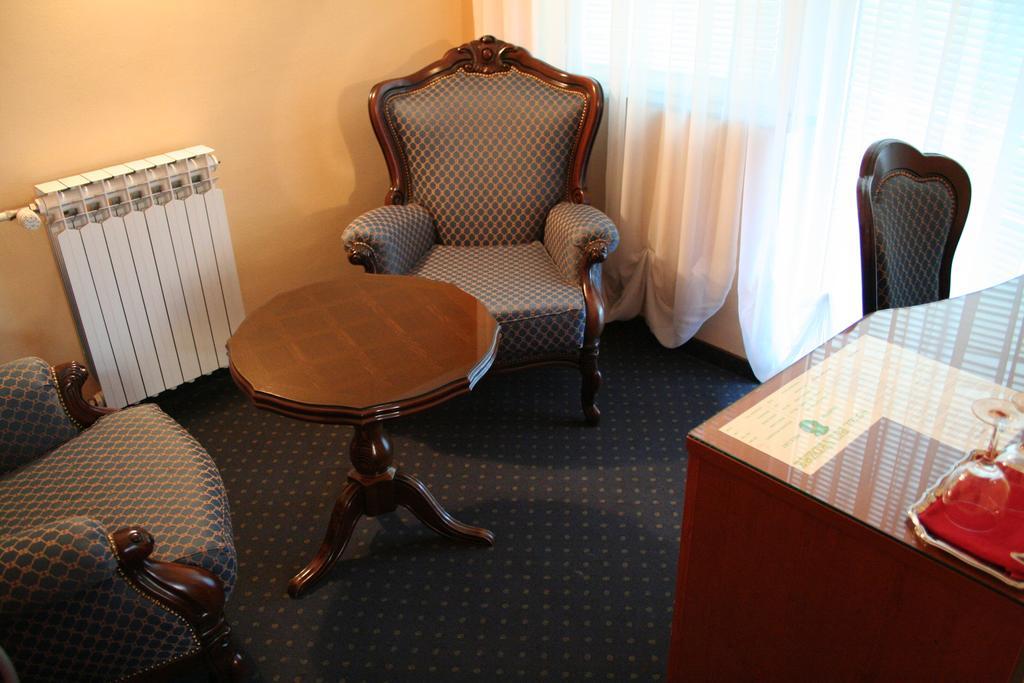 Hotel Belvedere サラエヴォ エクステリア 写真